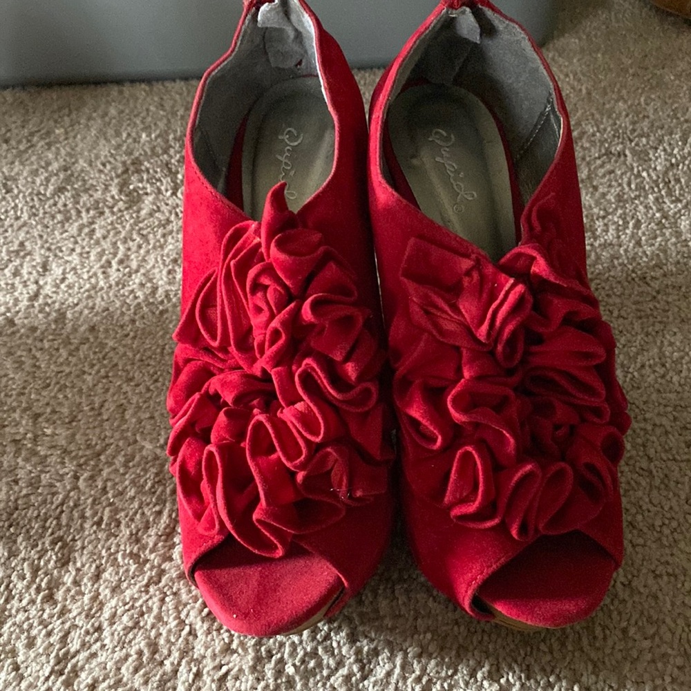 Red 3 inch heels